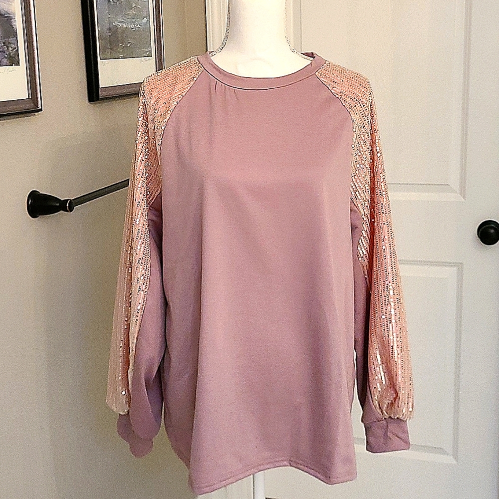 Sequined sleeved top